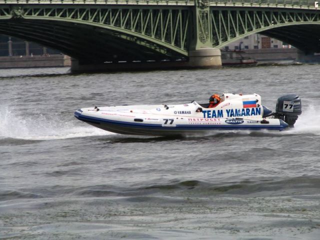 Ямаран B 390 R