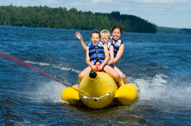 Ямаран B 390 R