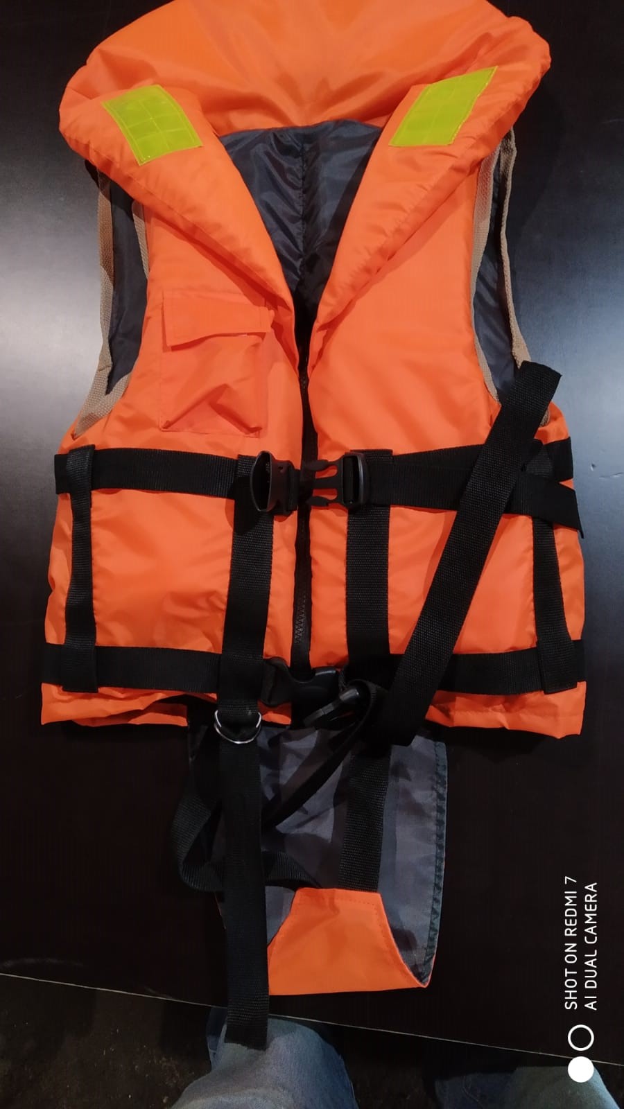 Спасательный жилет детский 10 кг